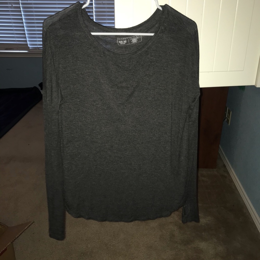 Grey long sleeve